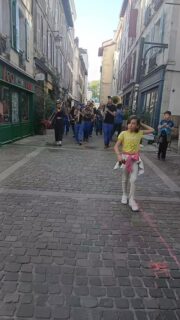 les 10 ans de lumakante,chorake de Nanoua, c'est maintenant!viendez!!square meaumejean puis place de la république